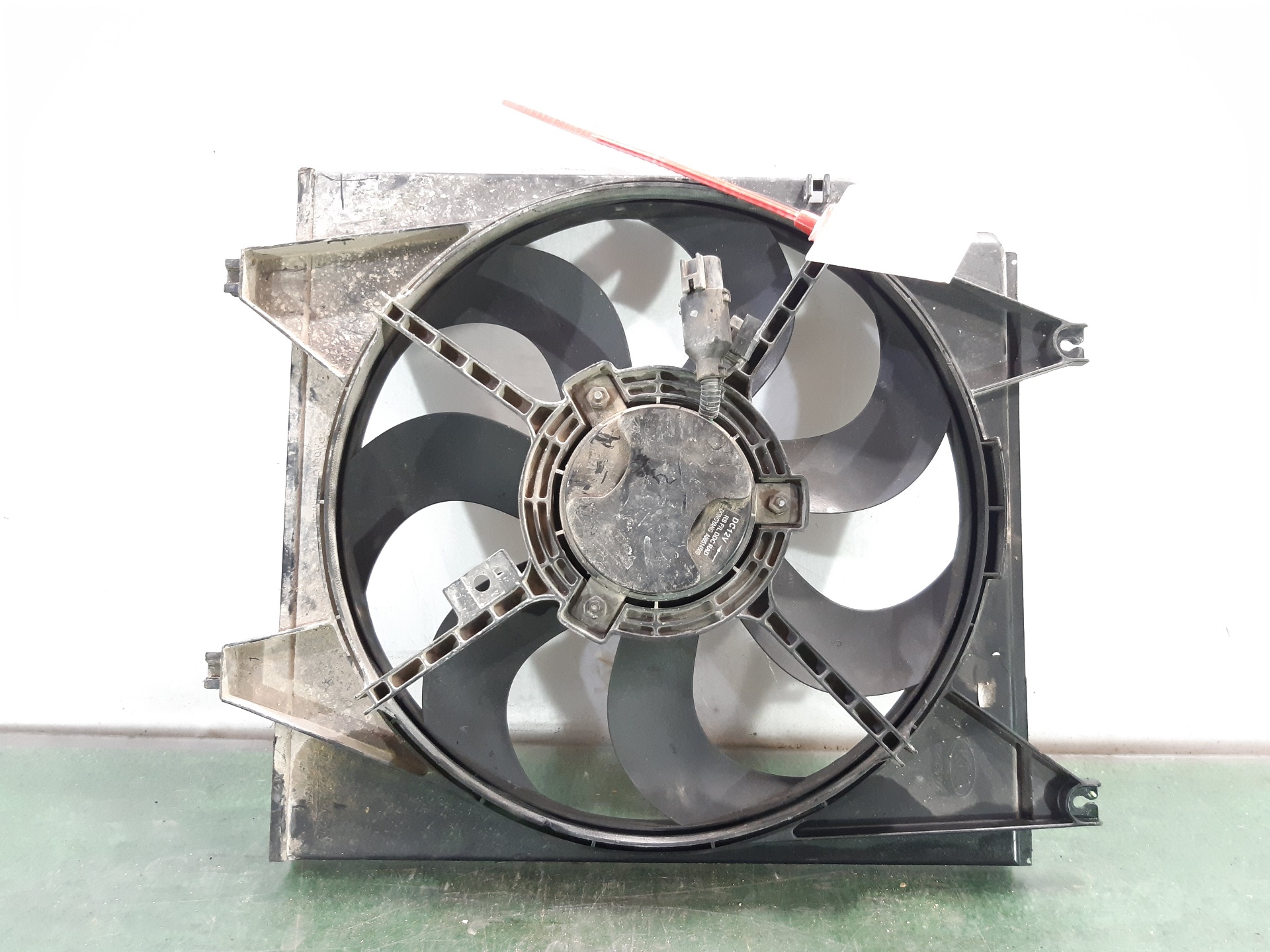 HYUNDAI Trajet 1 generation (2000-2007) Difūzoriaus ventiliatorius 0K2KB15 22294023