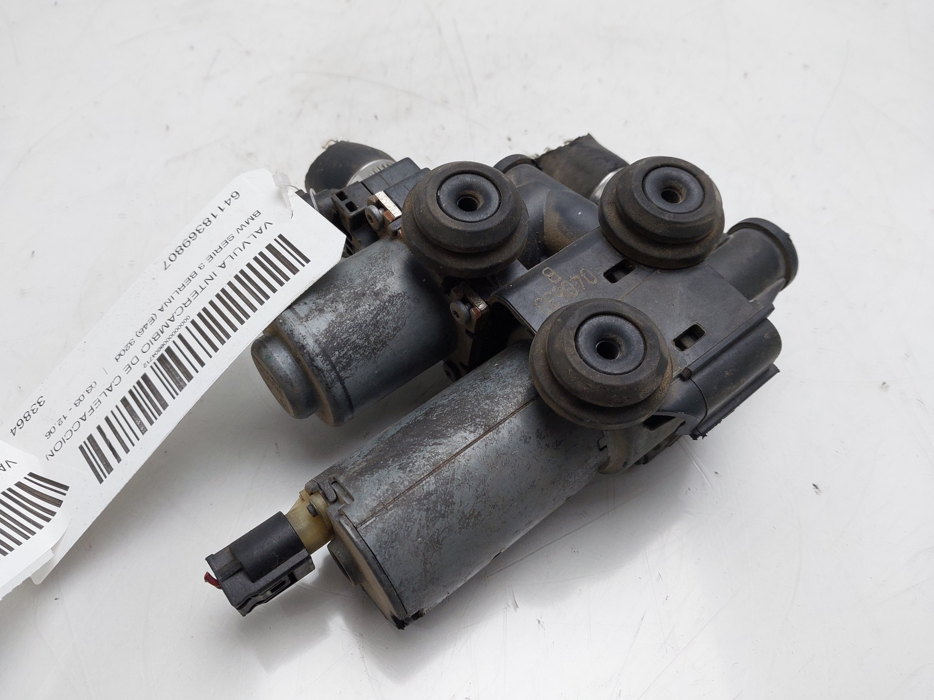 RENAULT 3 Series E46 (1997-2006) Salono pečiuko valdymo vožtuvai 64118369807 24300687