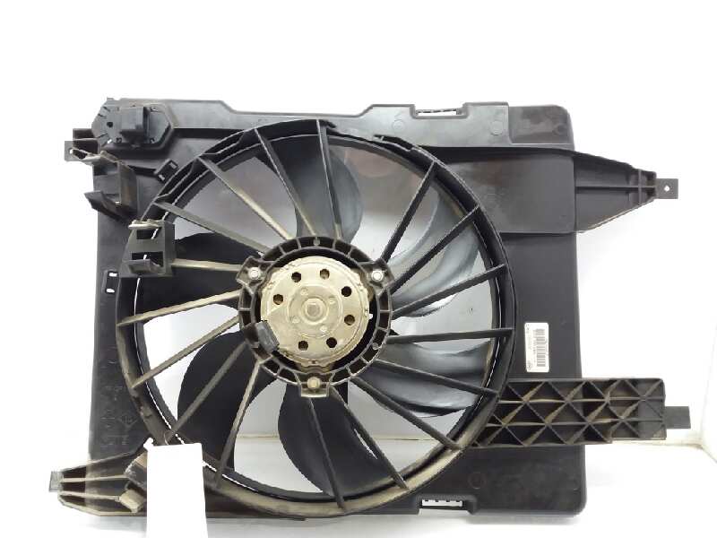 RENAULT Scenic 2 generation (2003-2010) Difūzoriaus ventiliatorius 8200151465 24786696