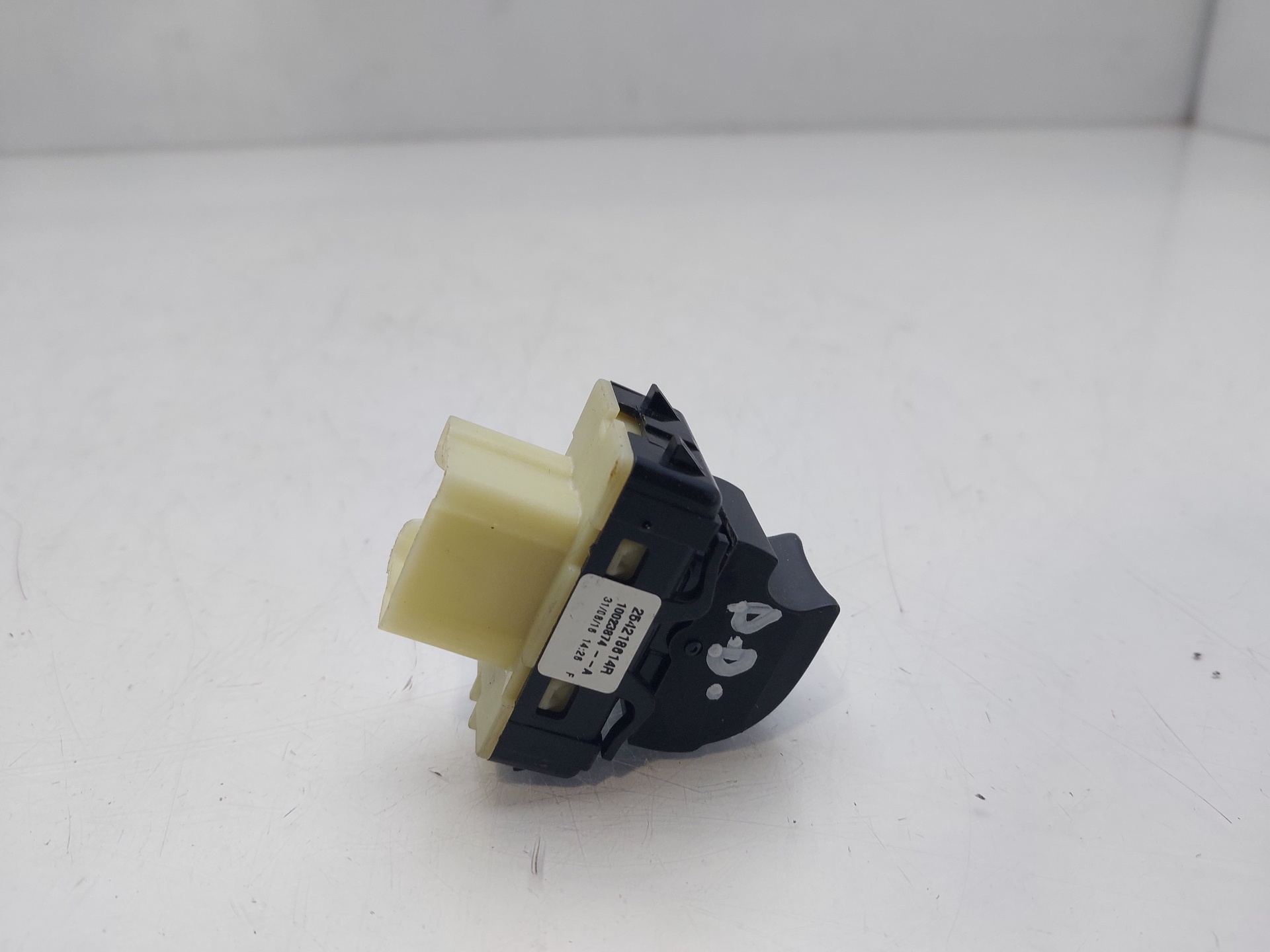 RENAULT Clio 3 generation (2005-2012) Front Right Door Window Switch 254218614R 23050569