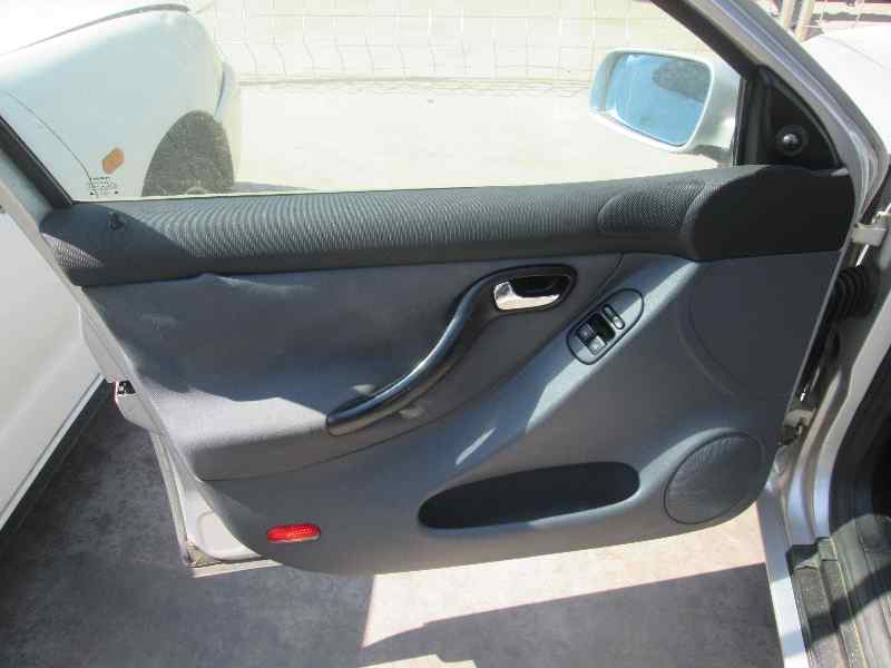 SEAT Leon 1 generation (1999-2005) Indikatorviskerarmkontakt 4BO953503F 20191850