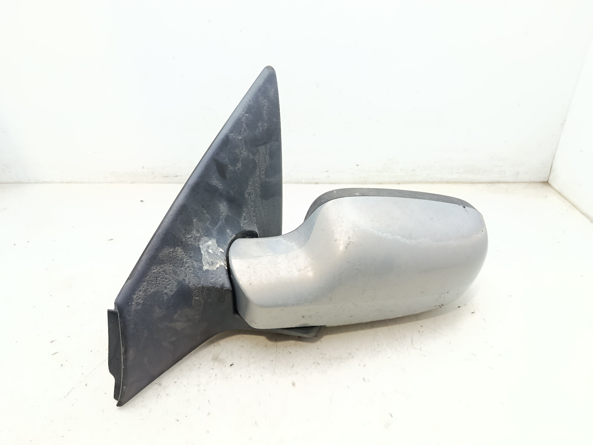 Retrovisor izquierdo K9K728 7701068373 de Renault Megane ii (bm0/1_, cm0/1_) 2002-2008 - pieza usada