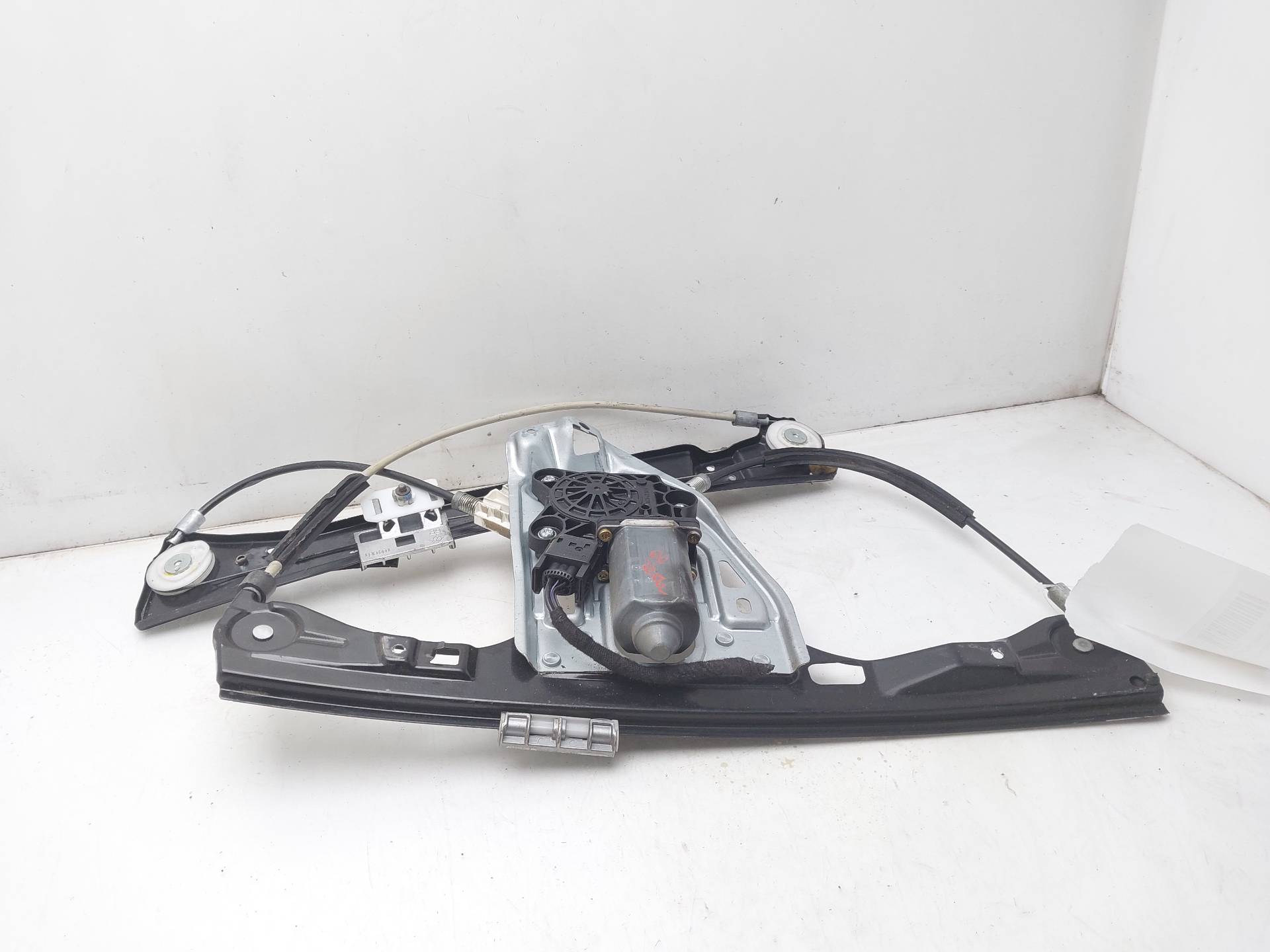 MERCEDES-BENZ C-Class W203/S203/CL203 (2000-2008) Front Right Door Window Regulator 2037203246 24309383