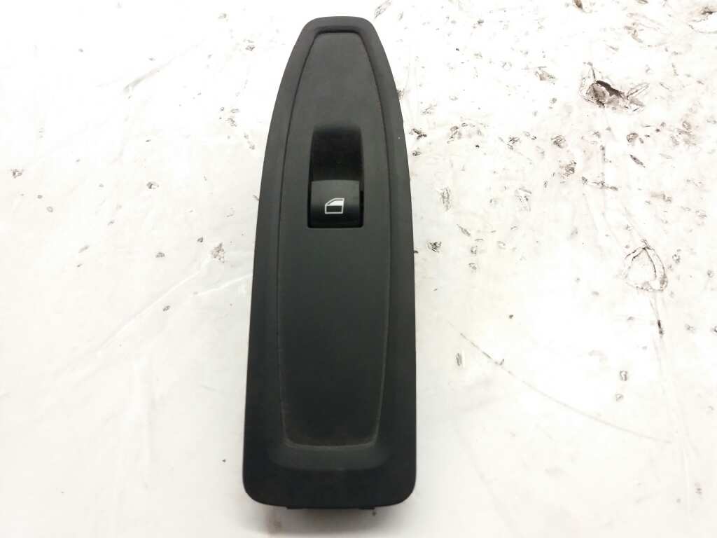 BMW 1 Series F20/F21 (2011-2020) Front Right Door Window Switch 920810702 20170975