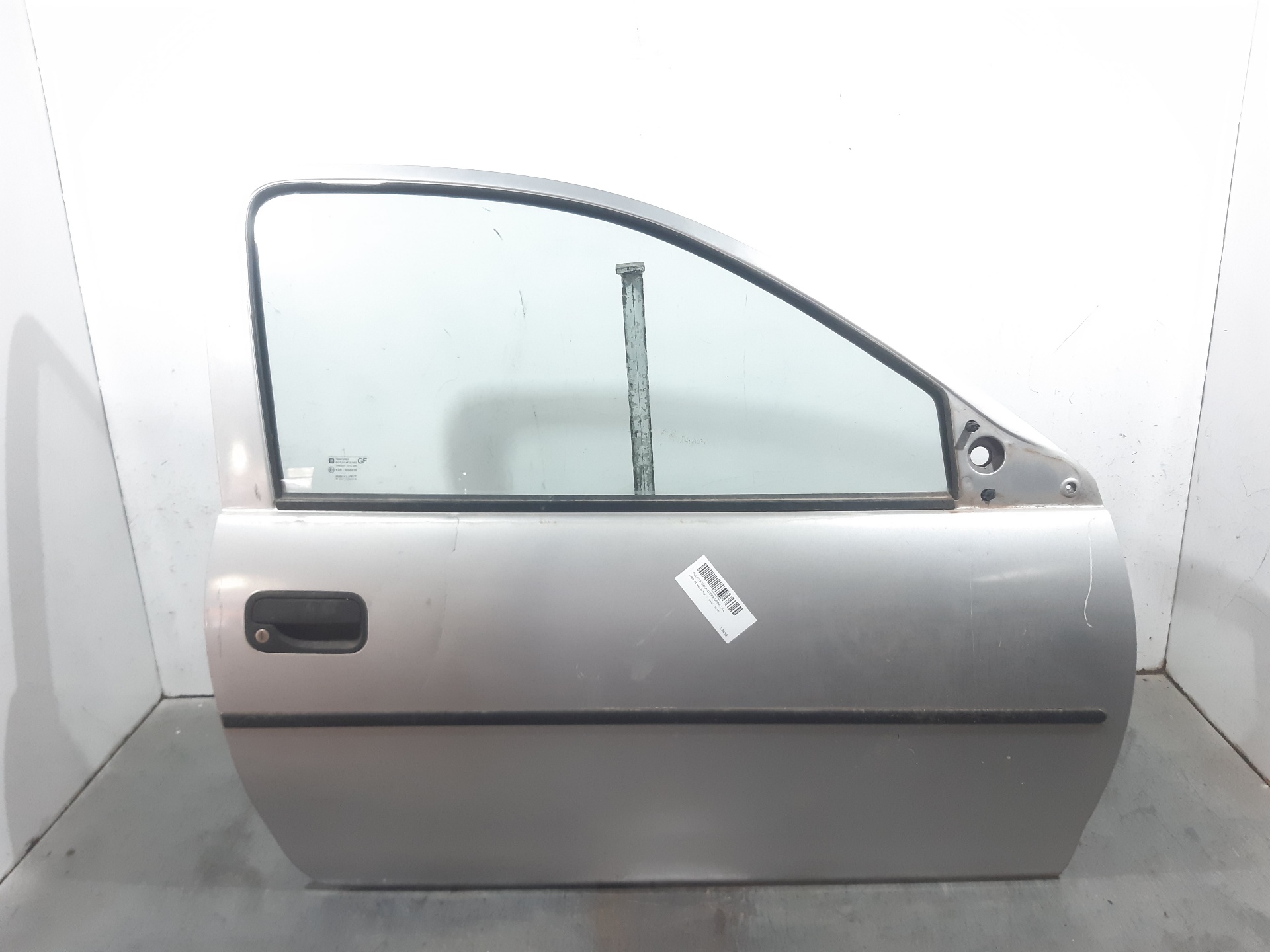 OPEL Corsa B (1993-2000) Front Right Door 90535080 22465730