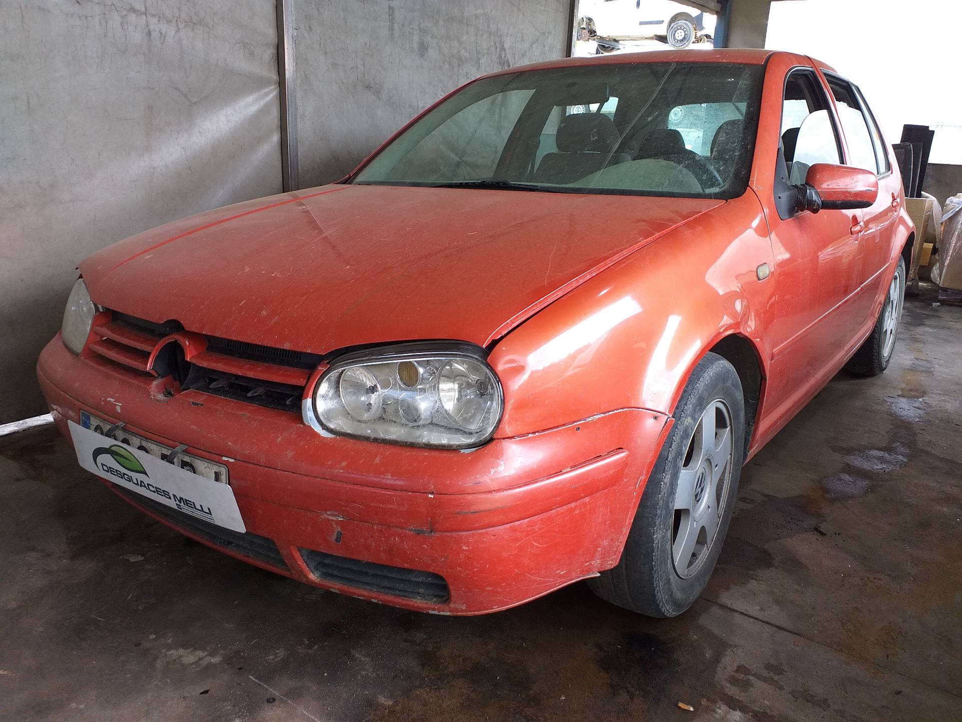 VOLKSWAGEN Bora 1 generation (1998-2005) Зеркало передней правой двери NVE2311 18678936