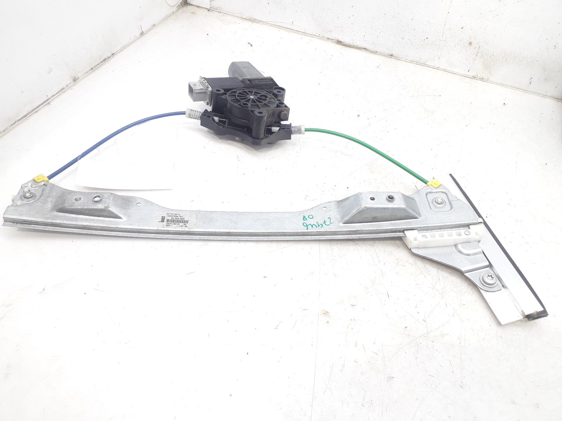 OPEL Corsa D (2006-2020) Front Right Door Window Regulator 39161985 18793938