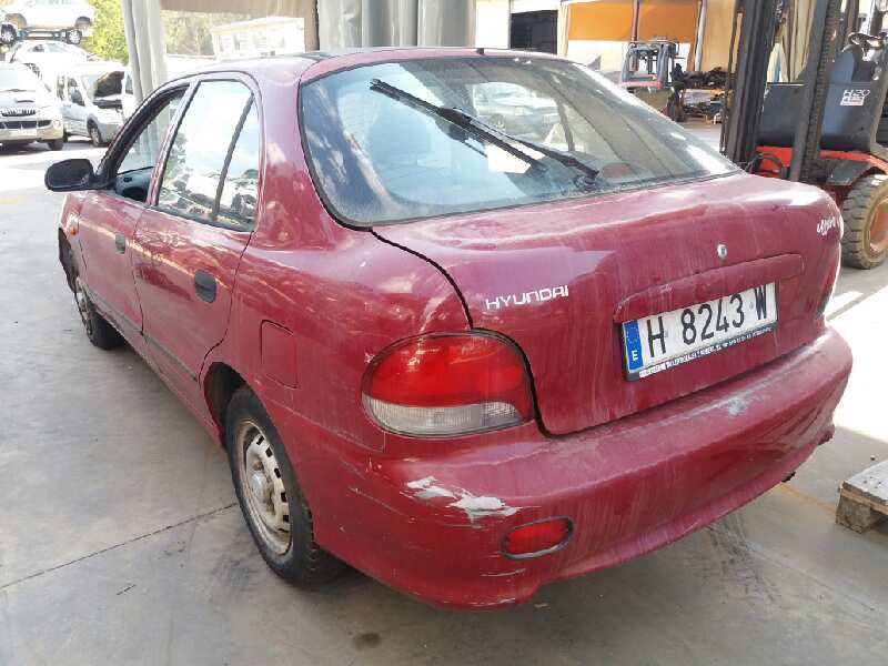 HYUNDAI Accent X3 (1994-2000) Передний левый указатель поворота 9230122010 24124136