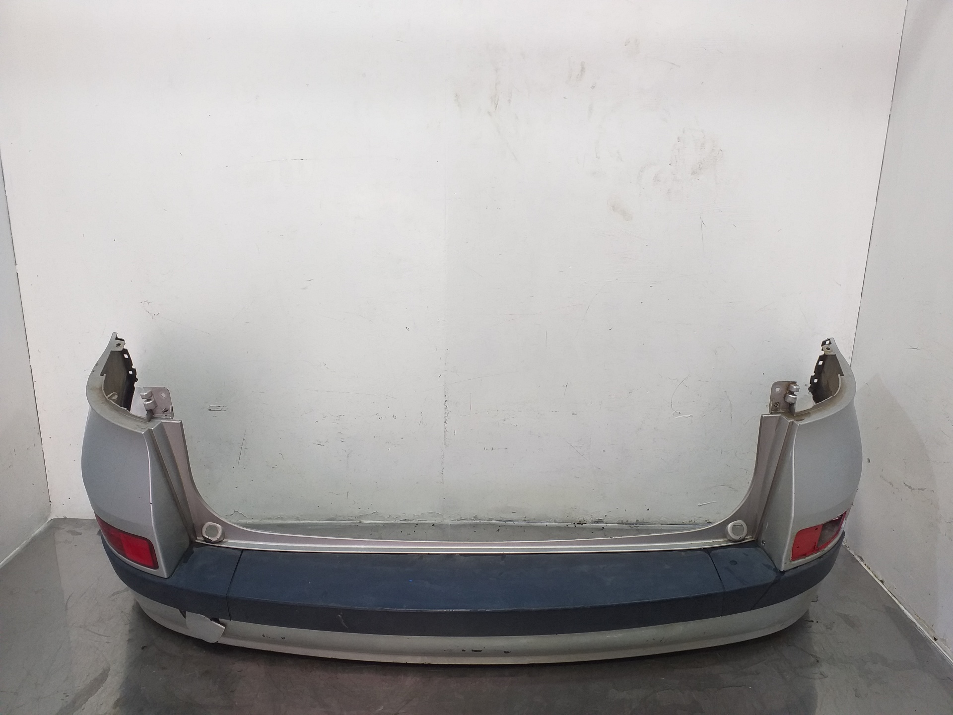 CHEVROLET Clio 2 generation (1998-2013) Rear Bumper 7701477509 24154713