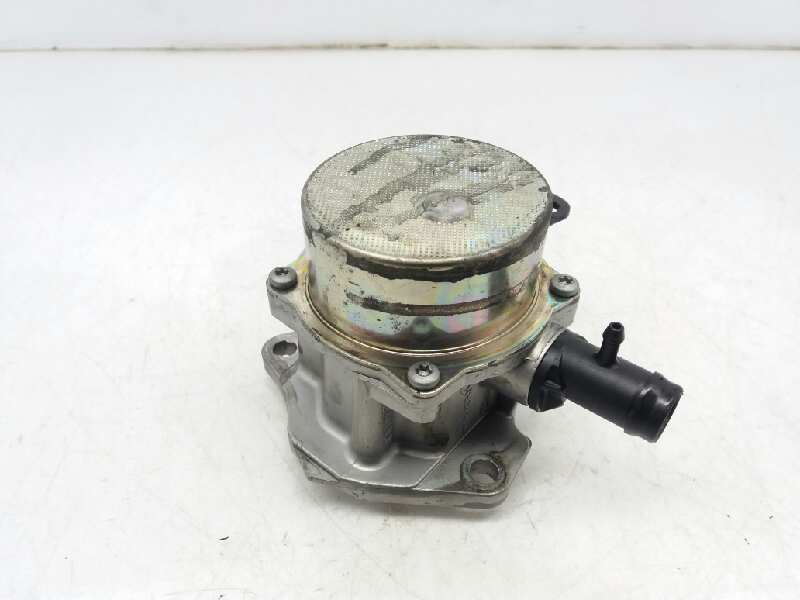 RENAULT Clio 3 generation (2005-2012) Vacuum Pump 1465000Q2C 24917264