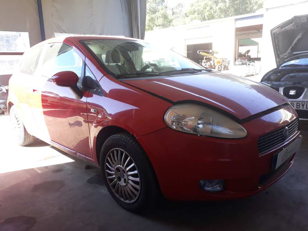 FIAT Grande Punto 1 generation (2006-2008) Бачок омывателя 430036418 18377530