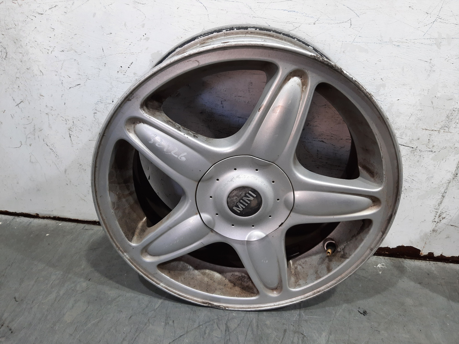 MINI Cooper R56 (2006-2015) Комплект колес R16 24550063