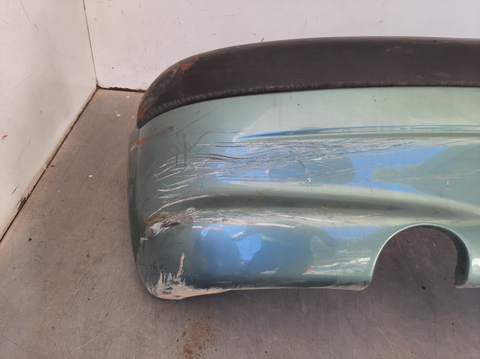 PEUGEOT 206 1 generation (1998-2009) Rear Bumper 7013L0 18798397