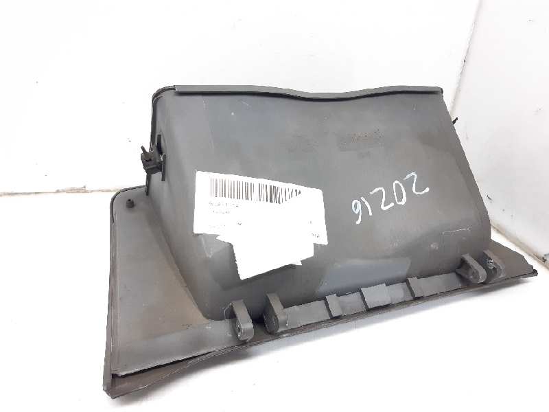 HYUNDAI Santa Fe SM (2000-2013) Boite à gants 8451117000 18513696