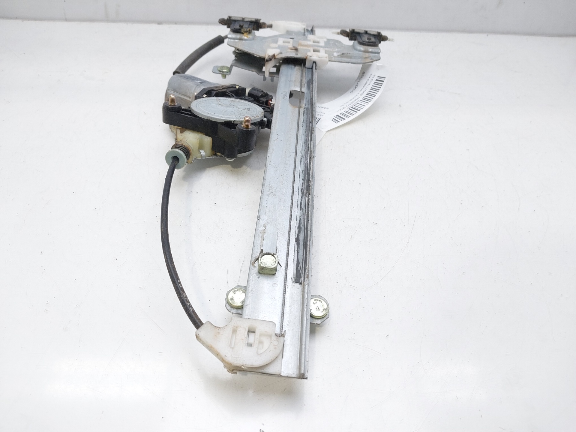 KIA Carnival 2 generation (2006-2010) Rear left door window lifter 834014D000 22335486