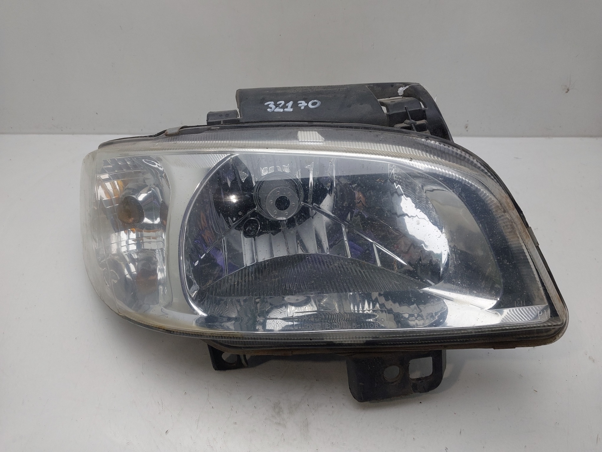 SEAT Ibiza 2 generation (1993-2002) Фара передняя правая 6K1941030C 23022386