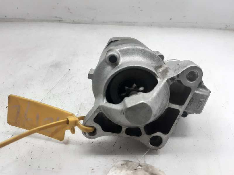 RENAULT Megane 3 generation (2008-2020) Starteris 8200266777A 20190127