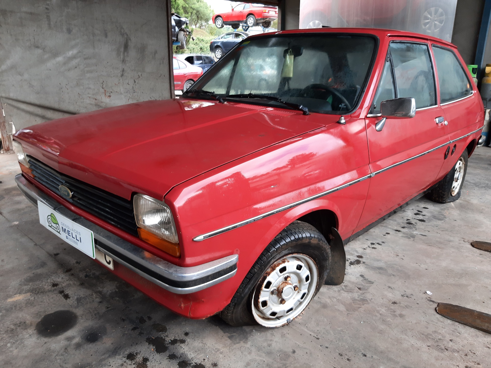 FORD Fiesta 2 generation (1983-1989) Повторитель переднего правого крыла 77FG13369CA 24141535