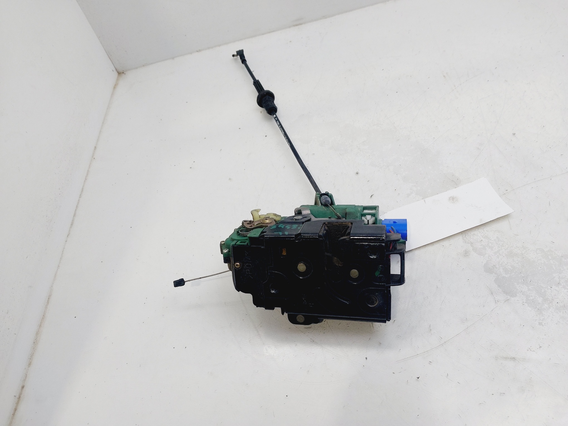 SEAT Leon 1 generation (1999-2005) Front Left Door Lock 3B1837015BC 25425329