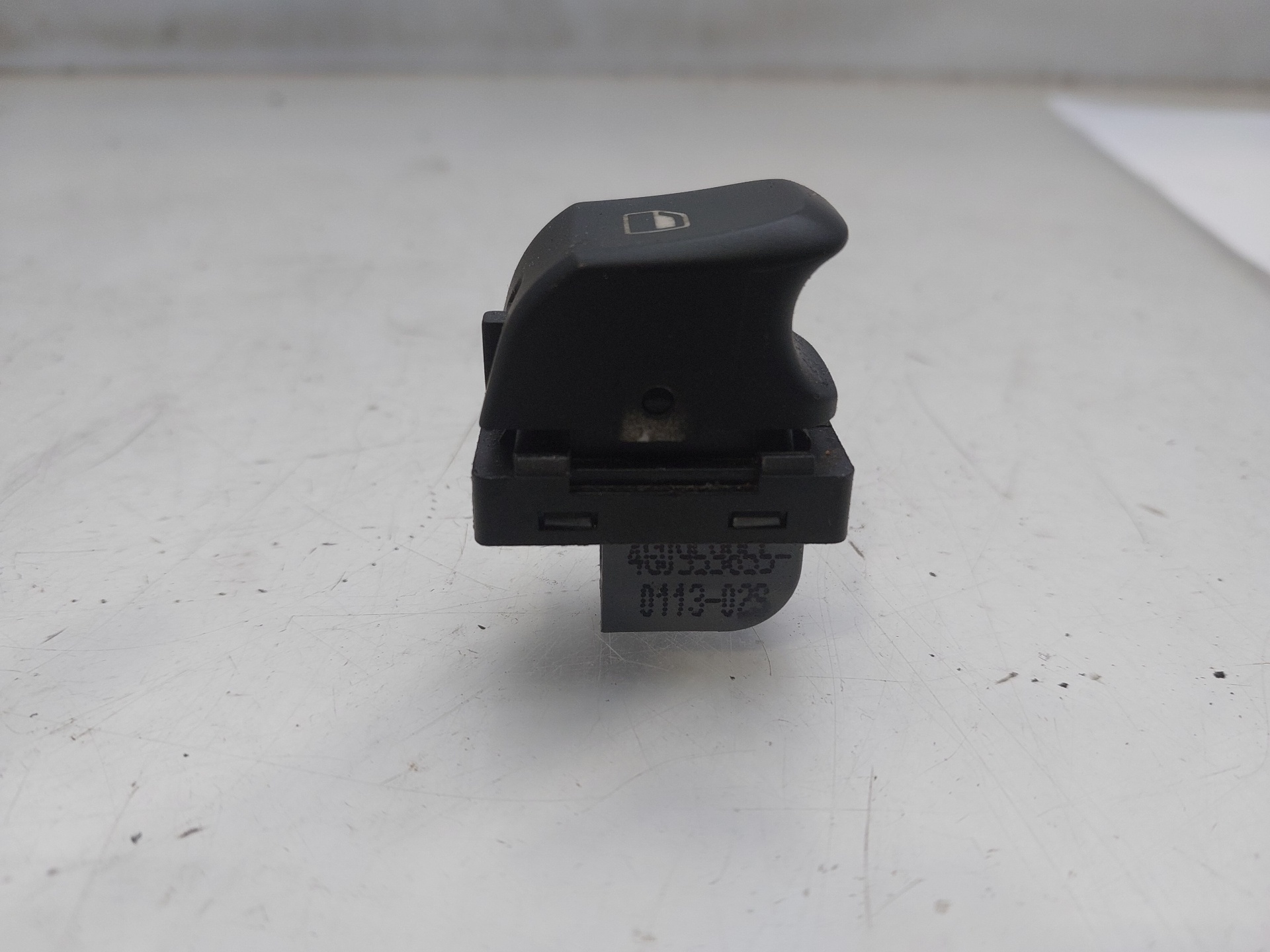 AUDI A7 C7/4G (2010-2020) Rear Right Door Window Control Switch 4G0959855 21813778