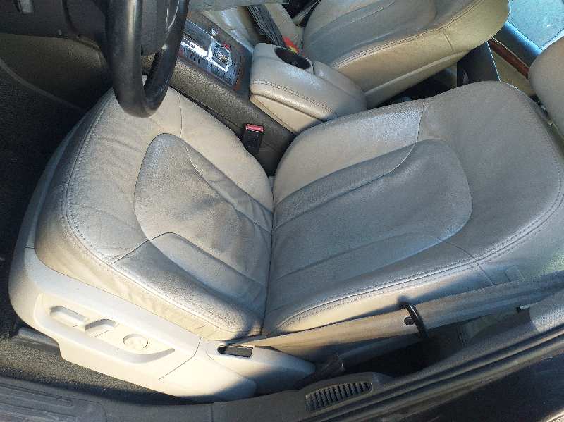 AUDI Q7 4L (2005-2015) Rear Right Seatbelt 4L0857811 18599576