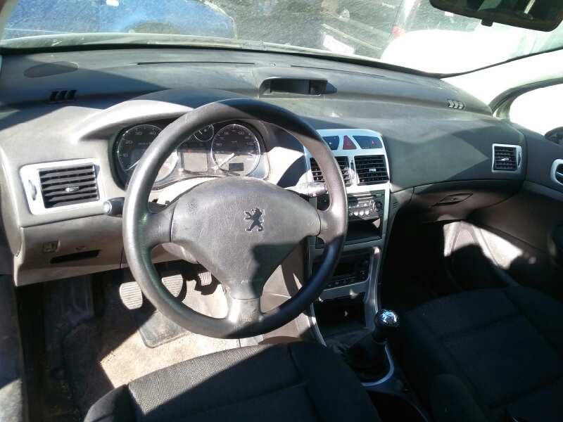 PEUGEOT 307 1 generation (2001-2008) Aizmugurējo kreiso durvju logu pacēlājs 965988 20167719