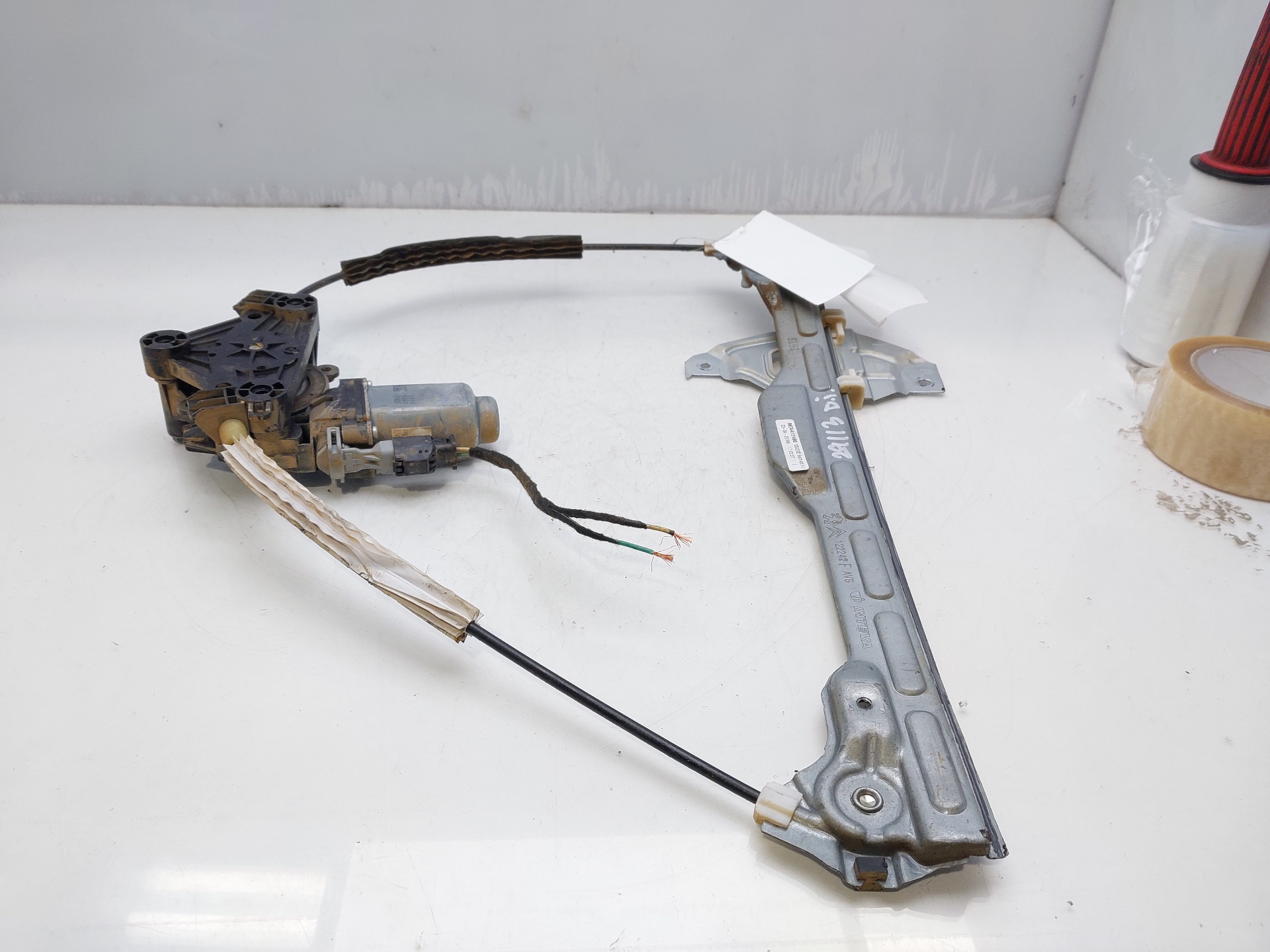 CITROËN C-Elysee 2 generation (2012-2017) Front Left Door Window Regulator 9674412480 22463381