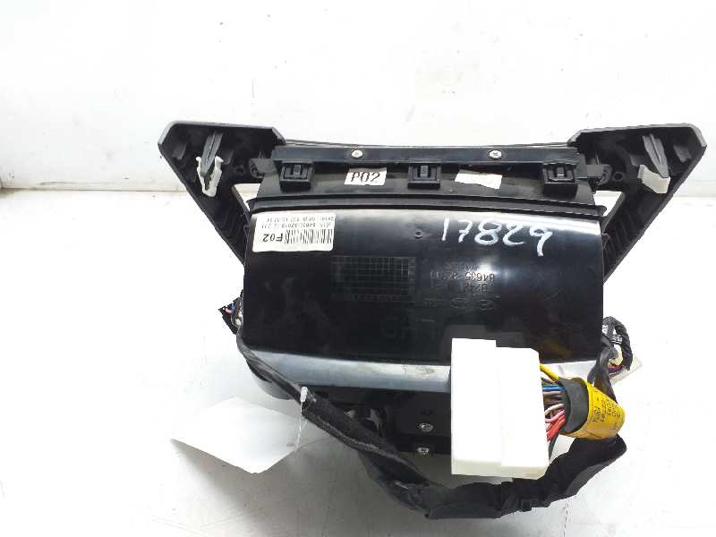 HYUNDAI i40 VF (1 generation) (2011-2020) Kesztyűtartó 846353Z100 18394303