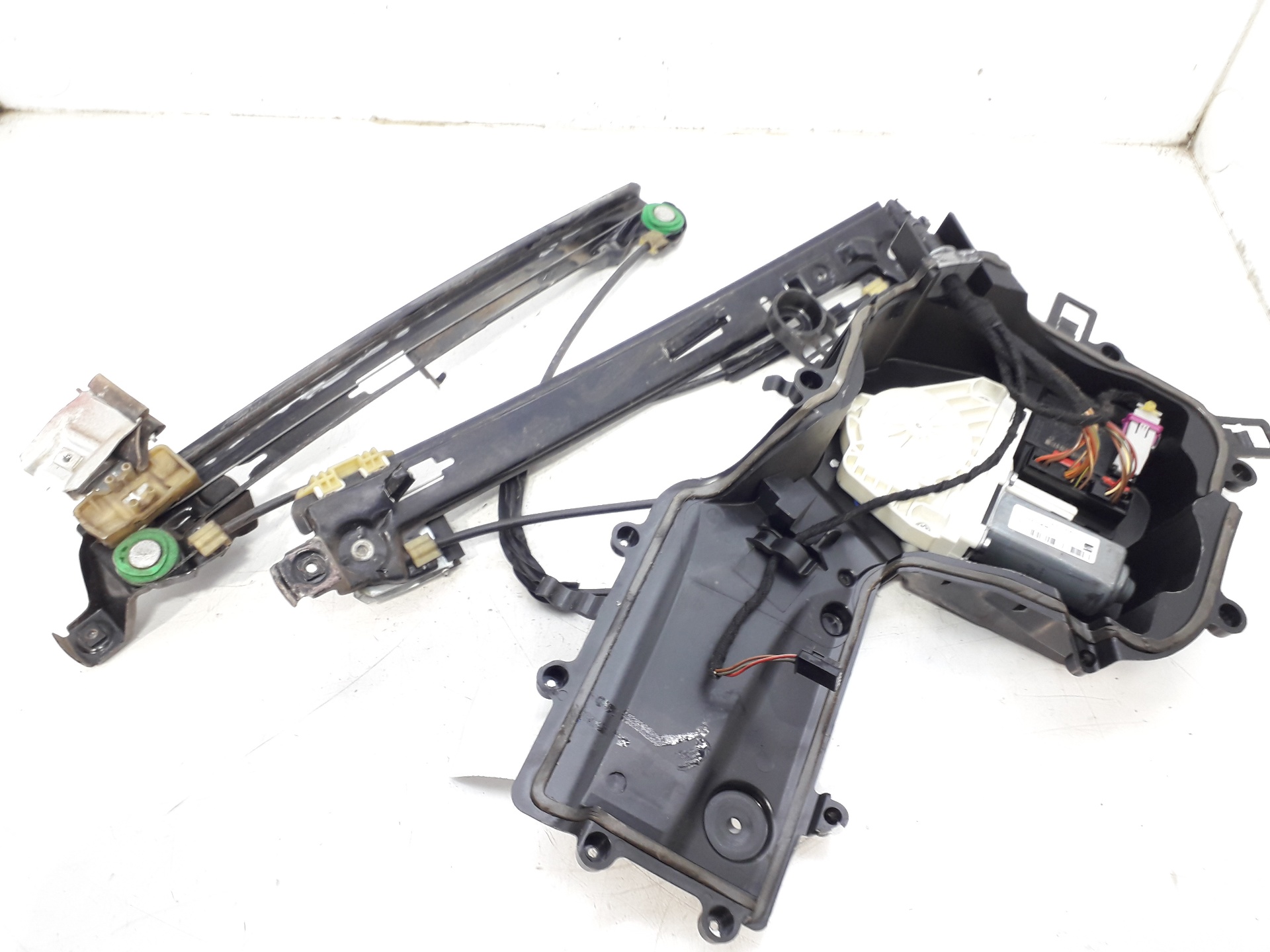 SEAT Leon 2 generation (2005-2012) Front Right Door Window Regulator 1P0837462A 18751167