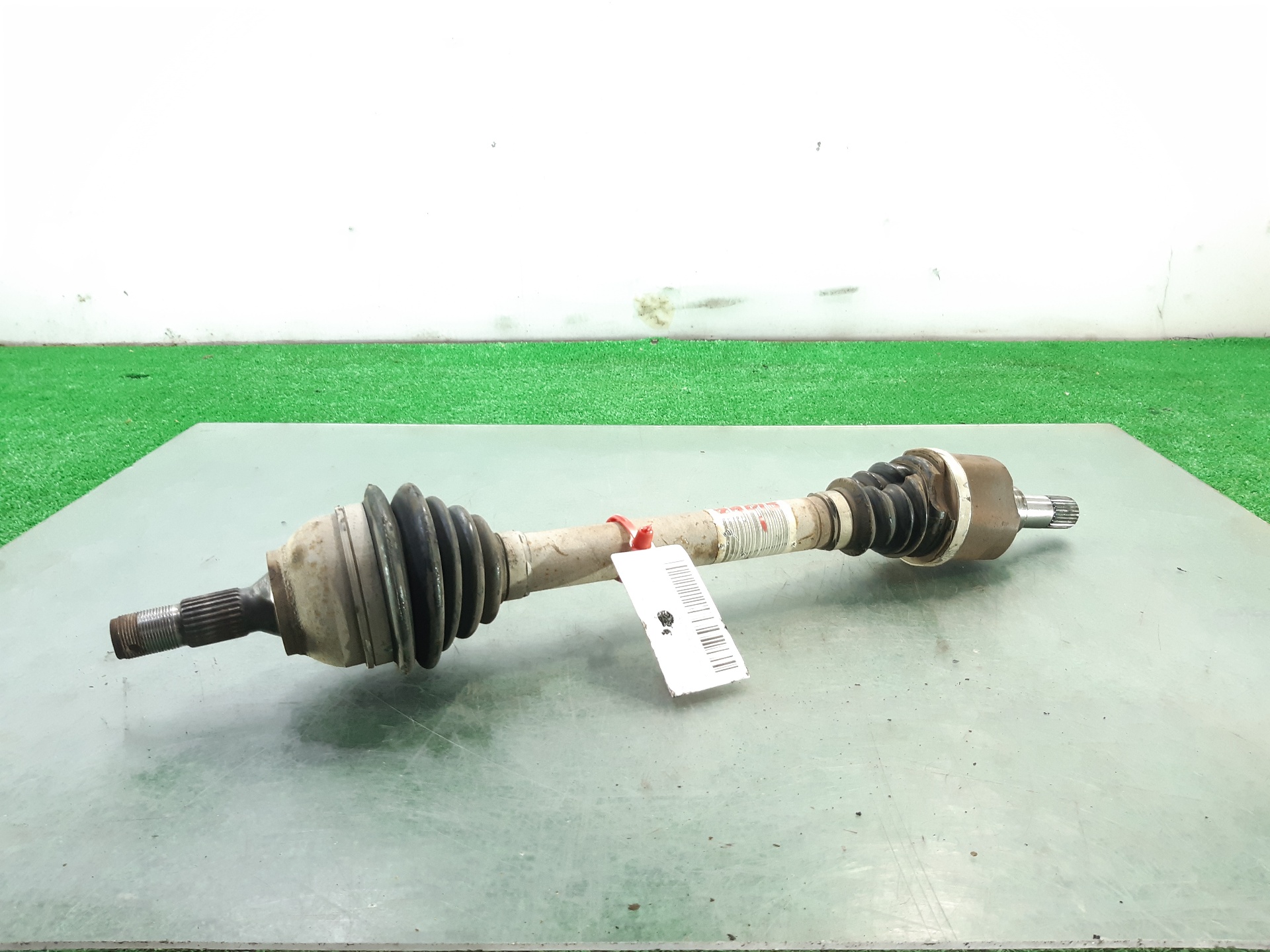 CITROËN C3 2 generation (2009-2016) Arbre de transmission avant gauche 9656135280 22460114