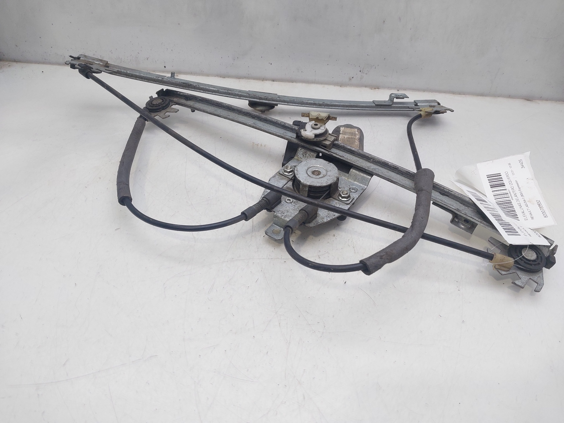 RENAULT 2 generation (1999-2006) Front Left Door Window Regulator 8200722832 24758986