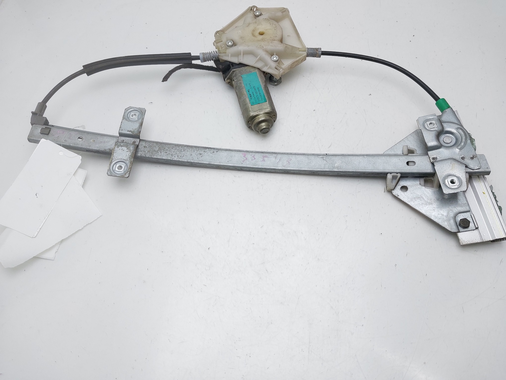 VOLVO V40 1 generation (1996-2004) Vindusregulator foran høyre dør 30623449 23079711