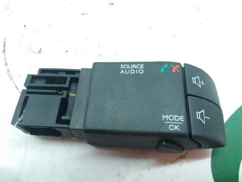 RENAULT Captur 1 generation (2013-2019) Switches 255522448R 20192543