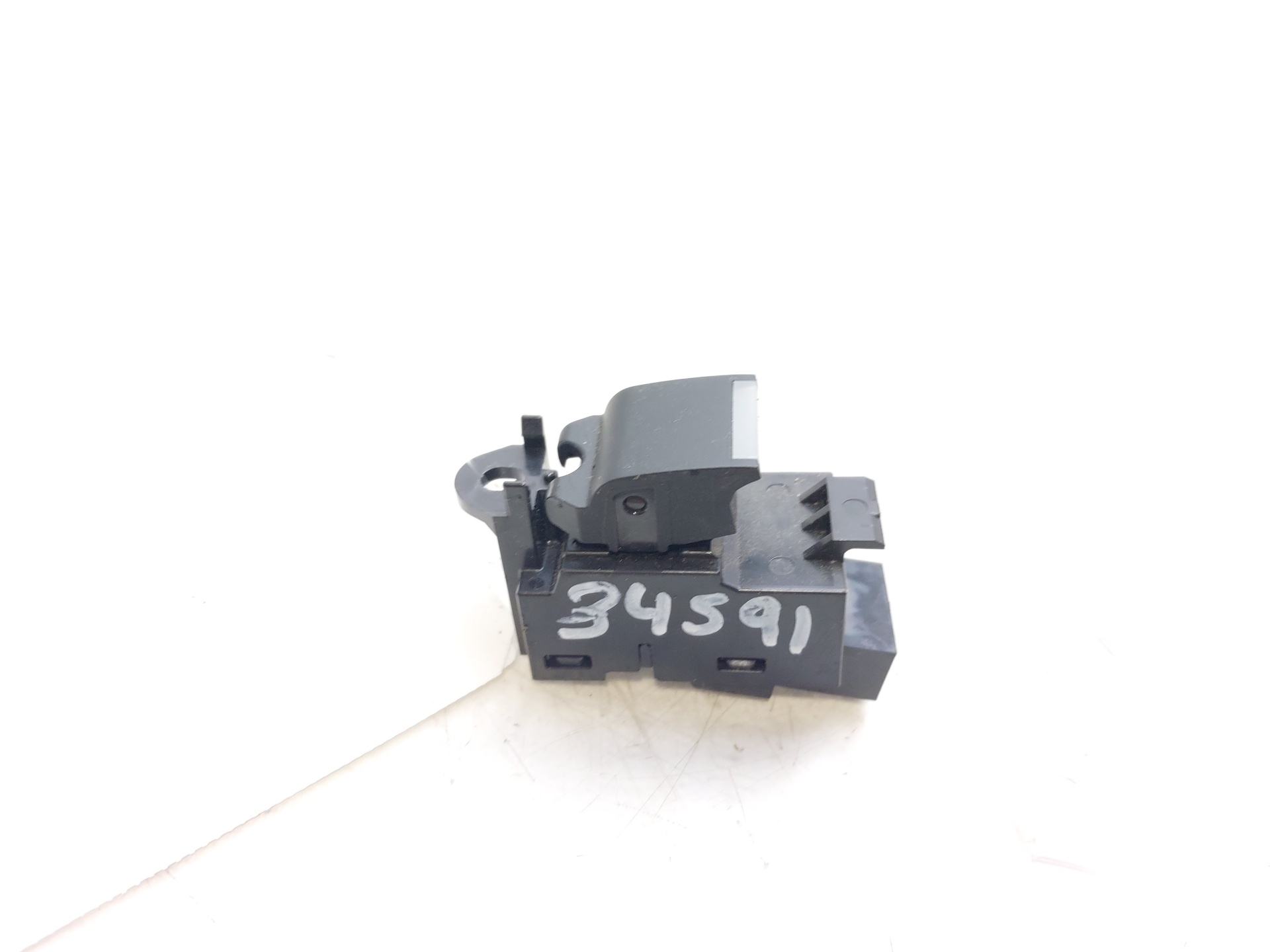 LAND ROVER Discovery Sport 1 generation (2014-2024) Rear Right Door Window Control Switch FK7214717AB 24986694