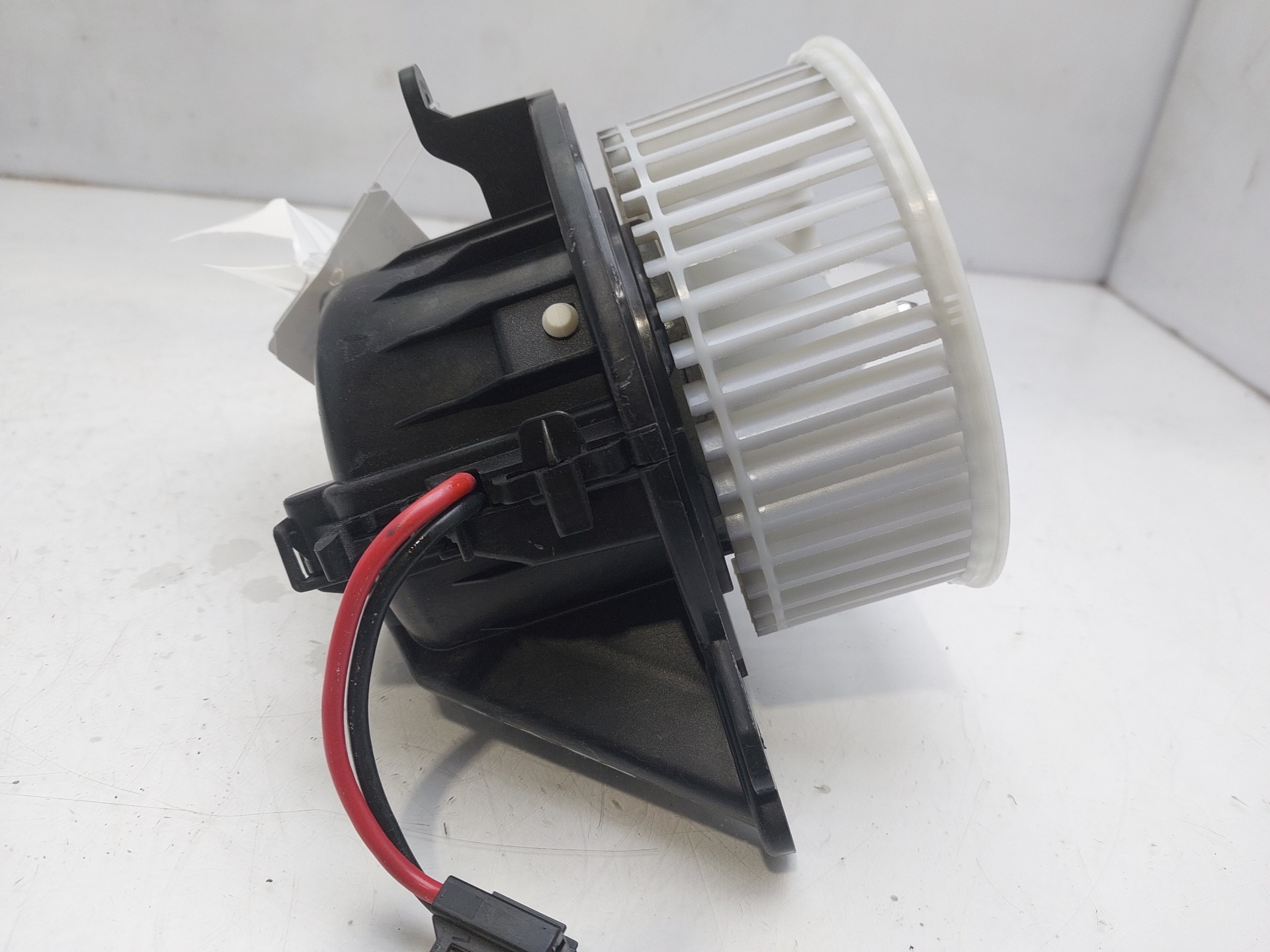 SEAT Alhambra 2 generation (2010-2021) Heater Blower Fan 2Q1820021 22458534