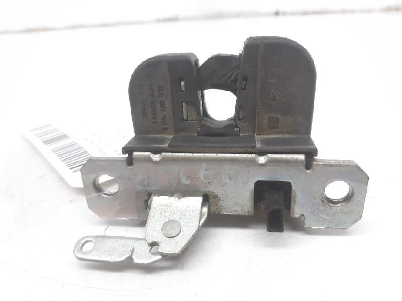 SEAT Leon 1 generation (1999-2005) Tailgate Boot Lock 6L6827505A 18489359