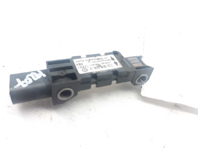 PORSCHE Cayenne 955 (2002-2010) Other part 7L0909606D 24955561