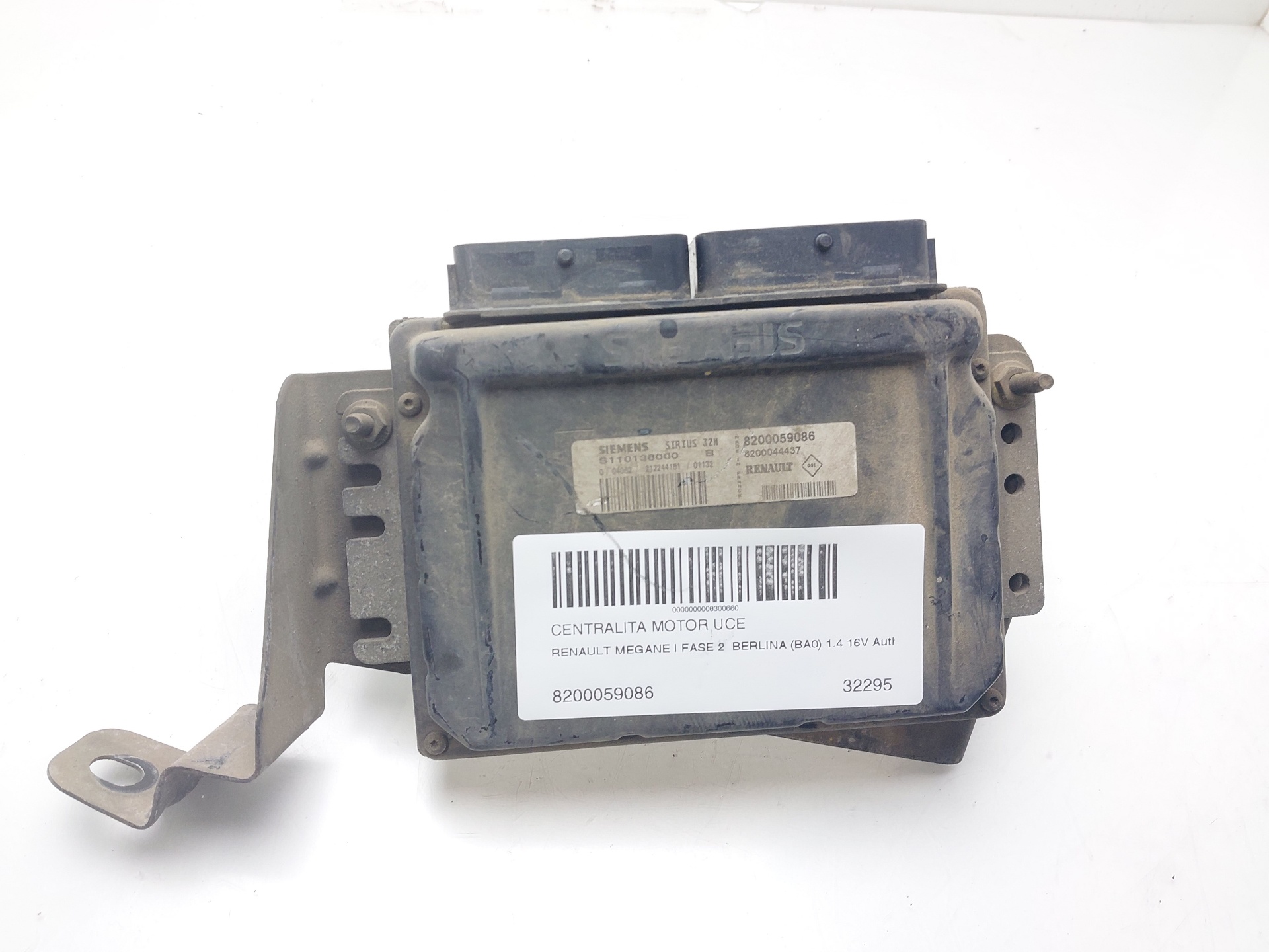 RENAULT Megane 1 generation (1995-2003) Variklio kompiuteris 8200059086 25071432