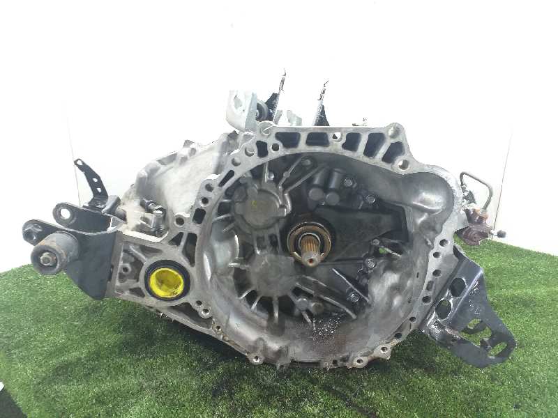 TOYOTA Avensis T27 Gearbox 1ADFTV 22561318
