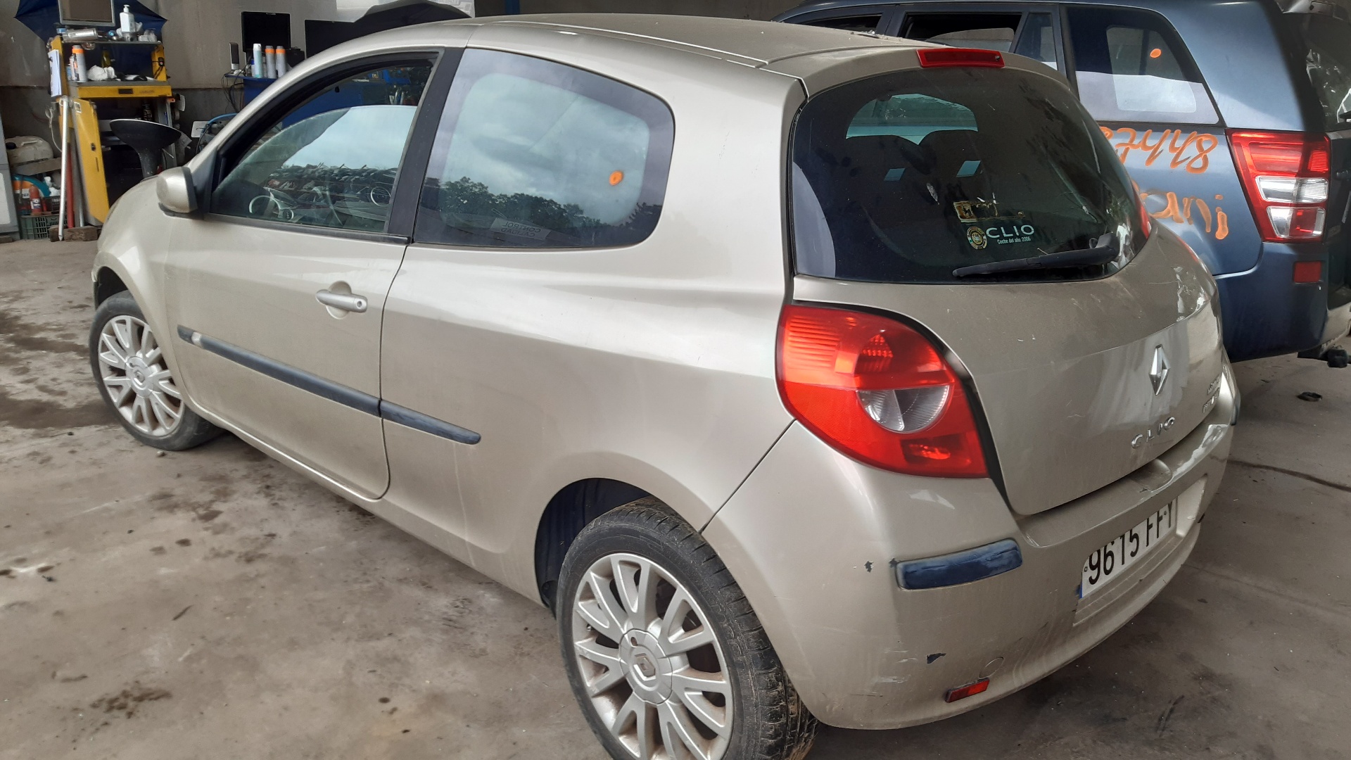 RENAULT Clio 3 generation (2005-2012) Другие внутренние детали 8200074362 18788520