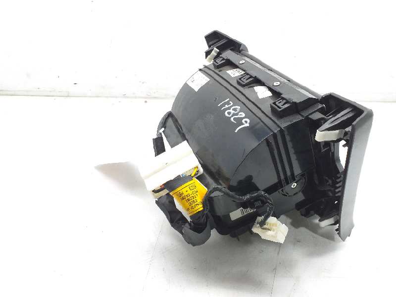 HYUNDAI i40 VF (1 generation) (2011-2020) Cutie depozitare 846353Z100 18394303