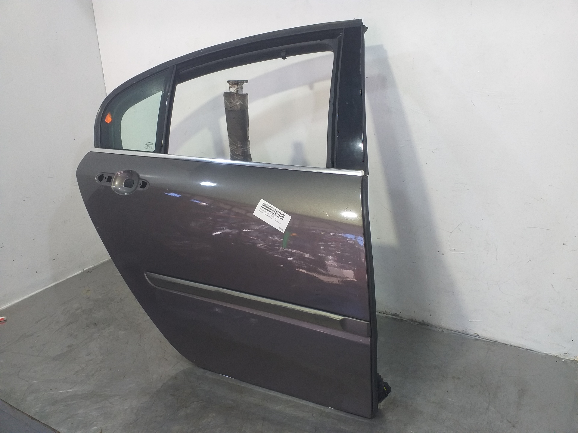 CITROËN Laguna 3 generation (2007-2015) Rear Right Door 821000022R 24769218