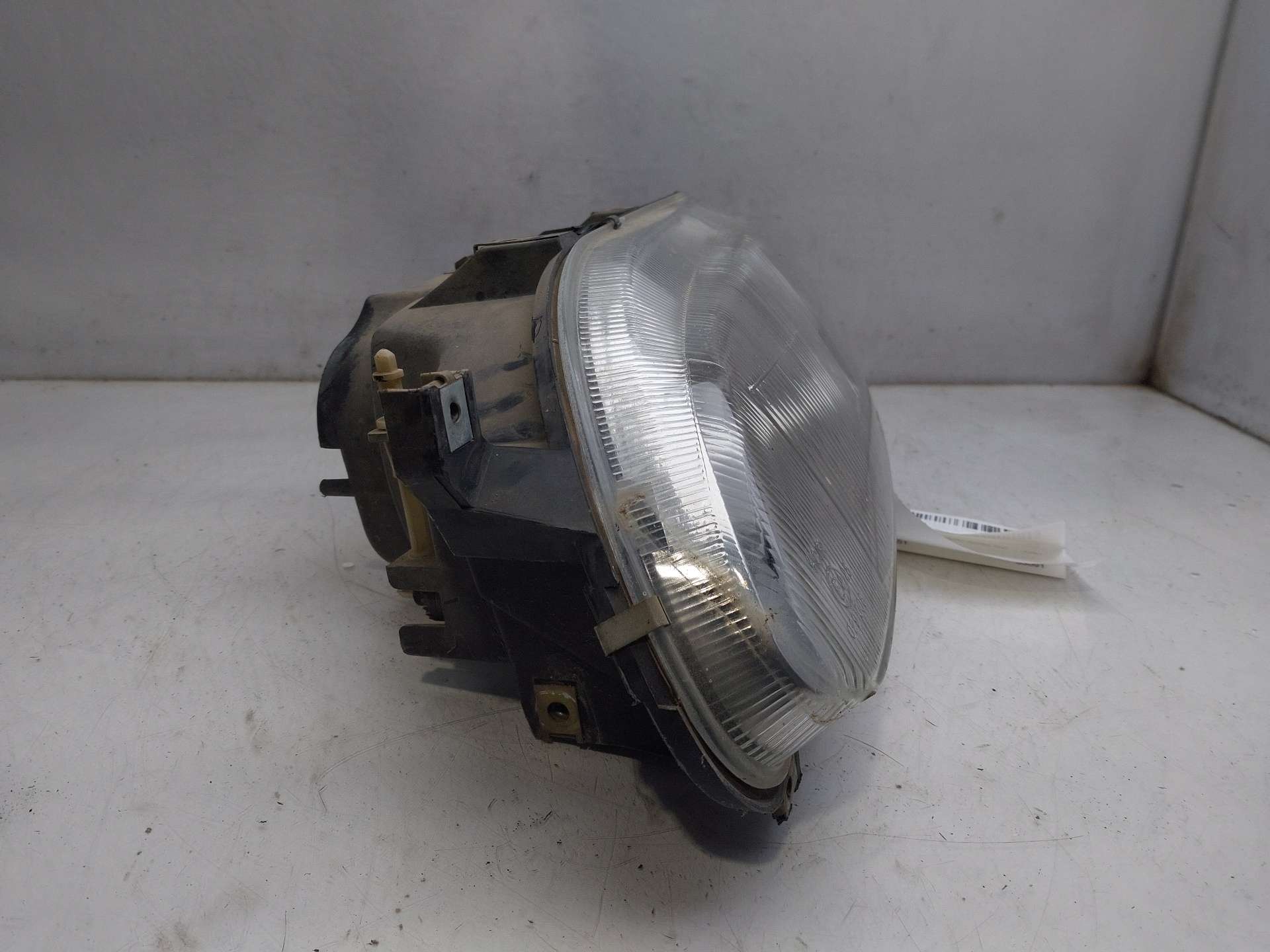 VOLKSWAGEN 19 1 generation (1988-1992) Front Left Headlight 7701042951 24141471