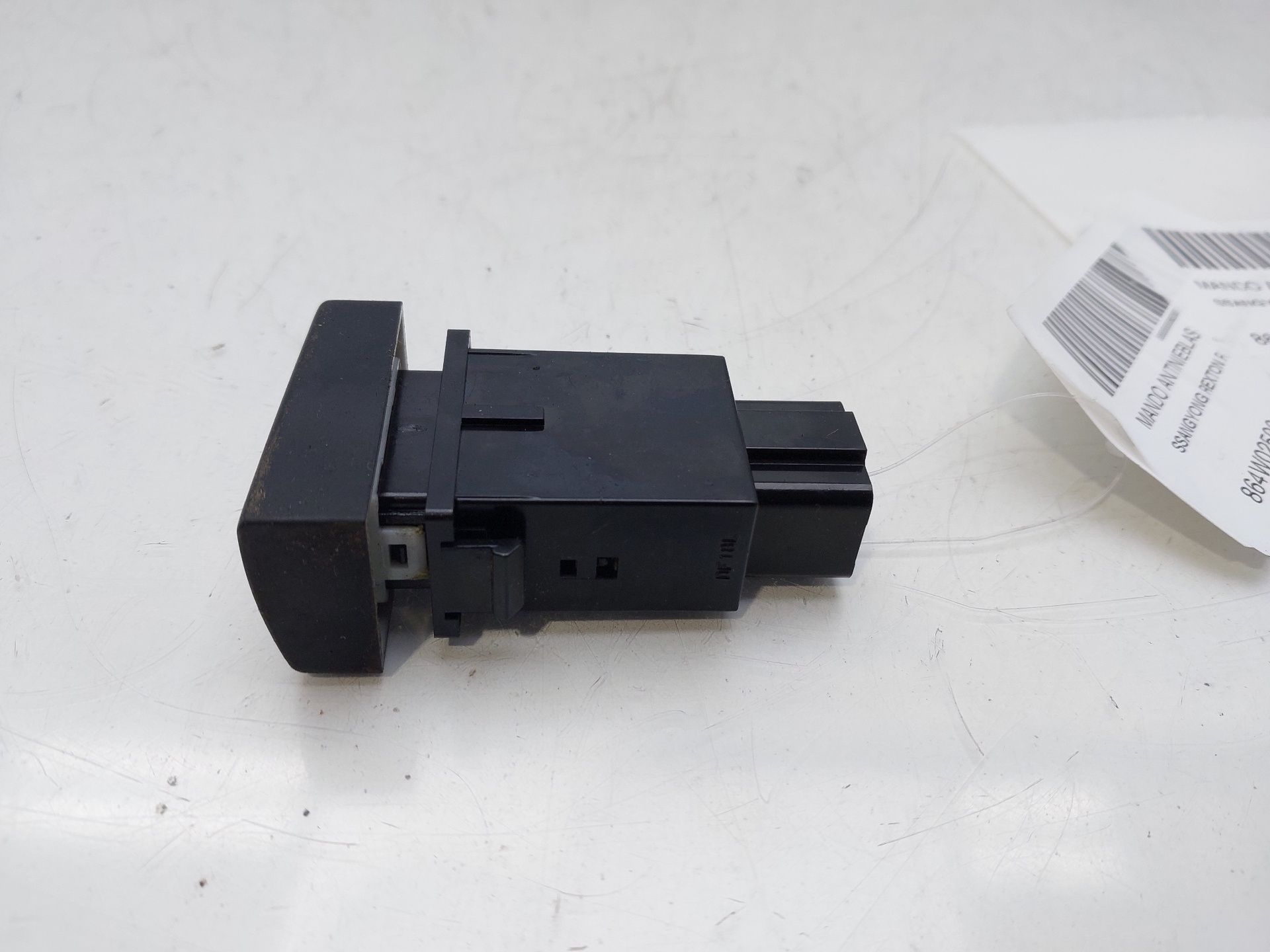 SSANGYONG Rexton Y200 (2001-2007)  Fog light switch 864W02500 20651517