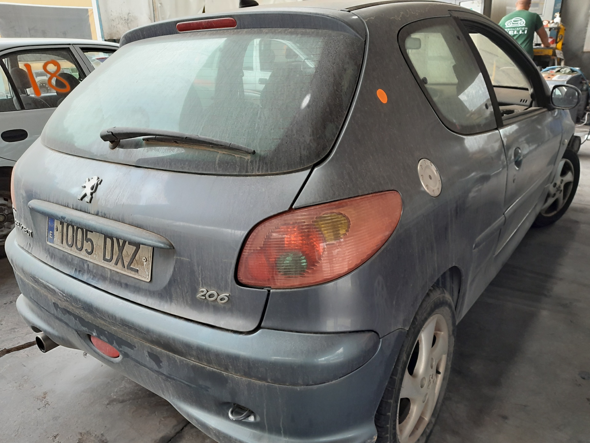 PEUGEOT 206 1 generation (1998-2009) Hátsó lökhárító 7013L0 22457568