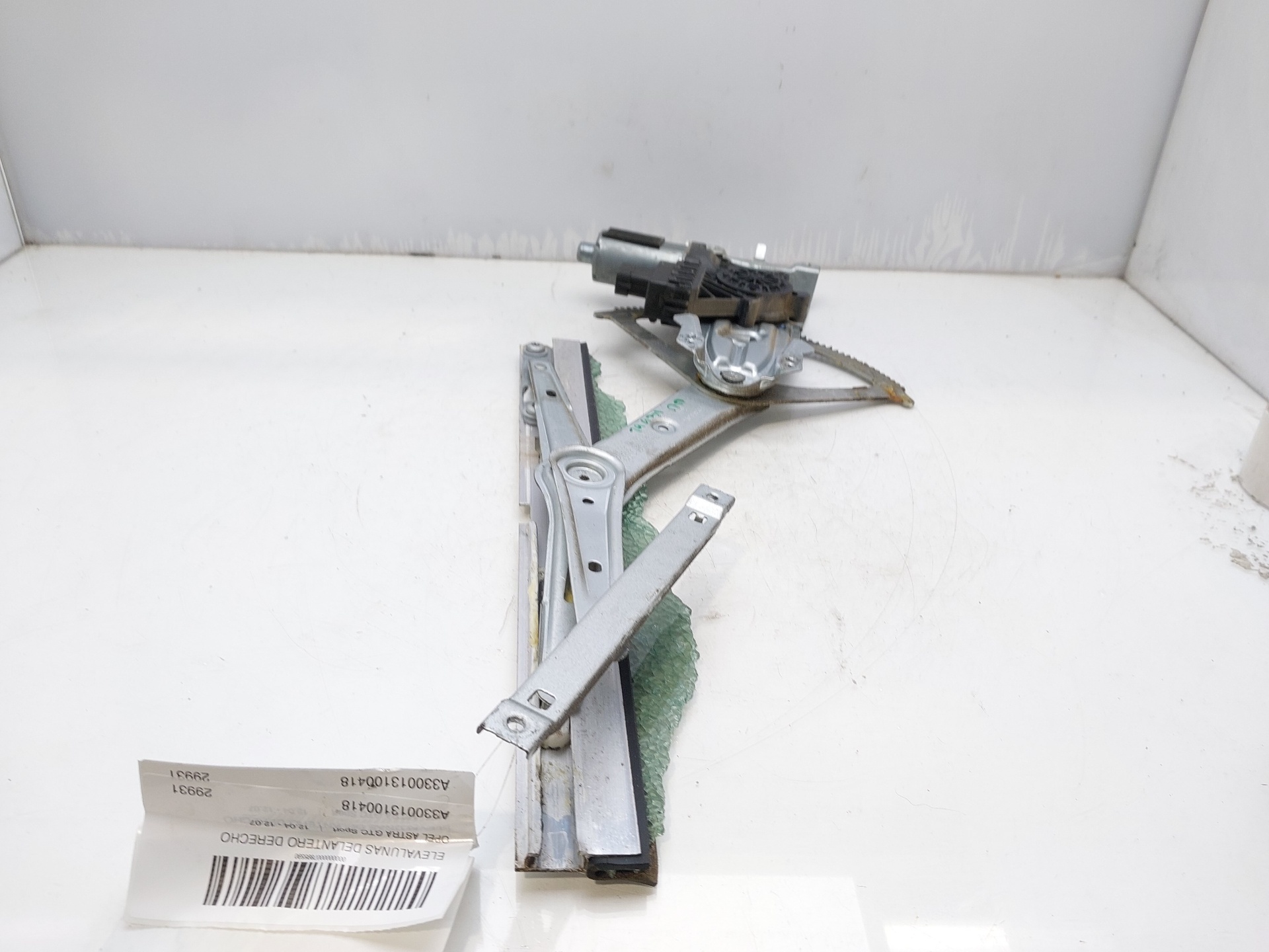 SUBARU Astra H (2004-2014) Front Right Door Window Regulator A330013100418 22473440