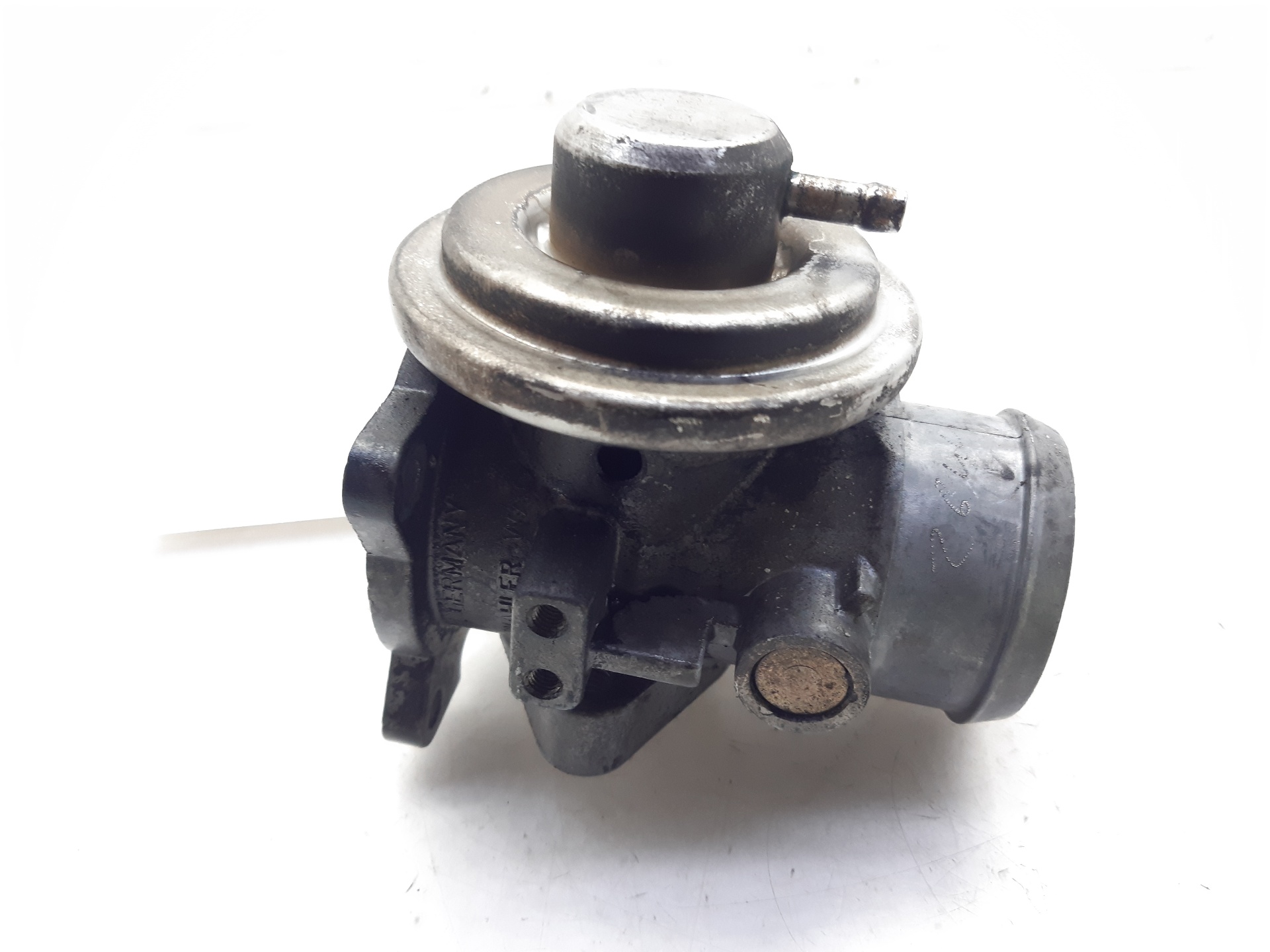 AUDI A4 B5/8D (1994-2001) EGR Valve 038131501G 18772871