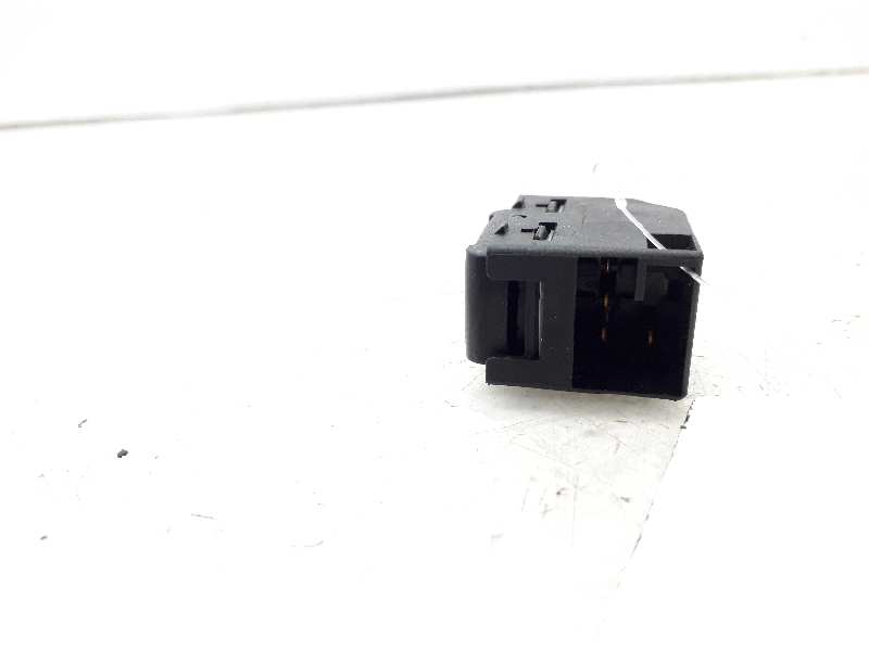 VOLKSWAGEN Passat B5 (1996-2005) Rear Right Door Window Control Switch 3B0959855 20194812