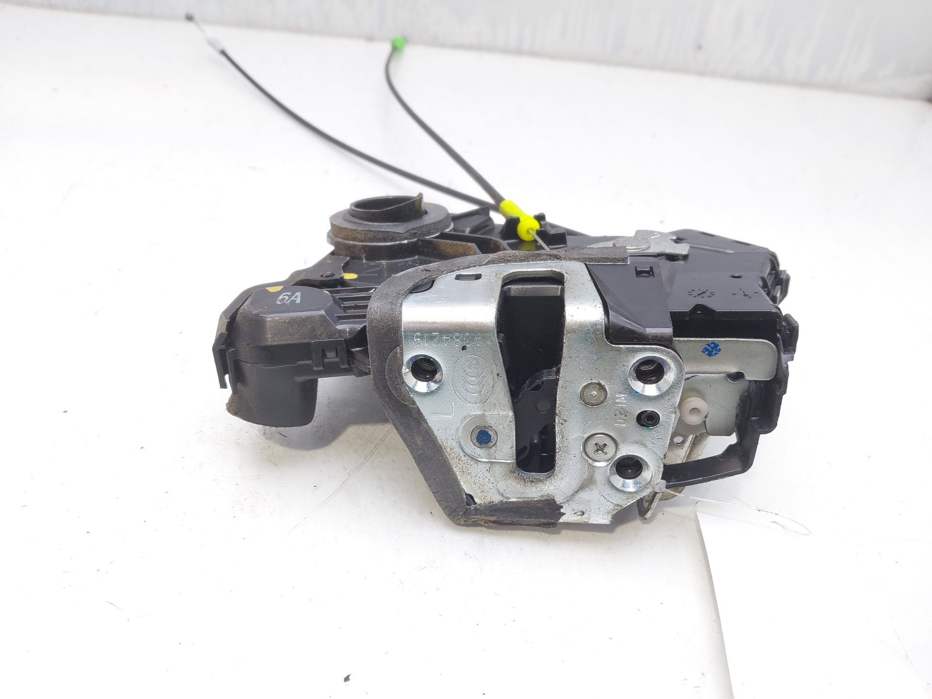 TOYOTA Auris 2 generation (2012-2015) Serrure de porte avant gauche 6904002210 22491676