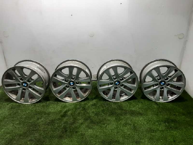 BMW 3 Series E90/E91/E92/E93 (2004-2013) Wheel Set R16 24002603